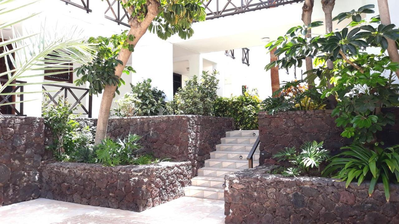 Beautiful Duplex With Heated Pool * Playa de las Americas (Tenerife)
